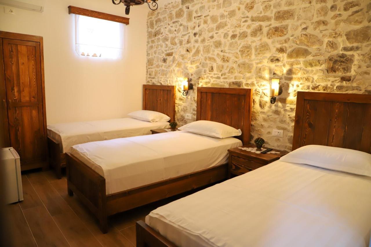 Koroni Boutique Hotel Μπεράτ Εξωτερικό φωτογραφία